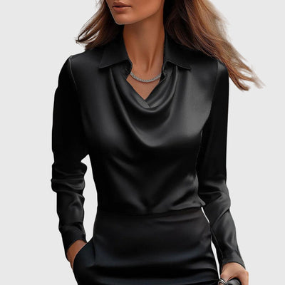 Sylvia | Blouse, jossa on ylellinen kiilto ja poimutettu kaula-aukko