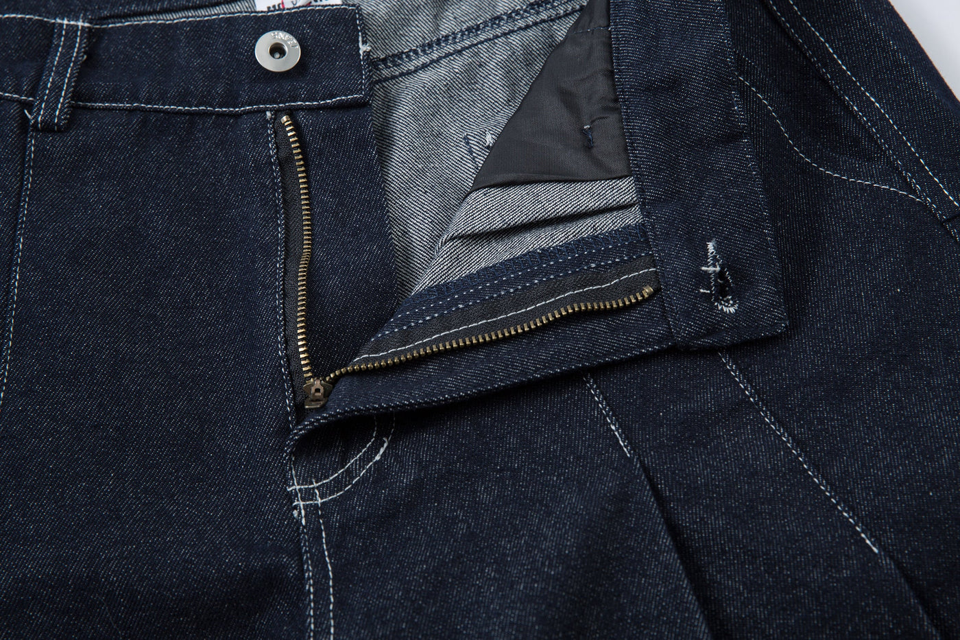 NOIRÉ™ | ESSENCE WIDE-LEG DENIM