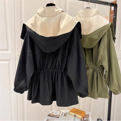 Alva – Tyylikäs takki, joka suojaa huonolta säältä ja tuulelta