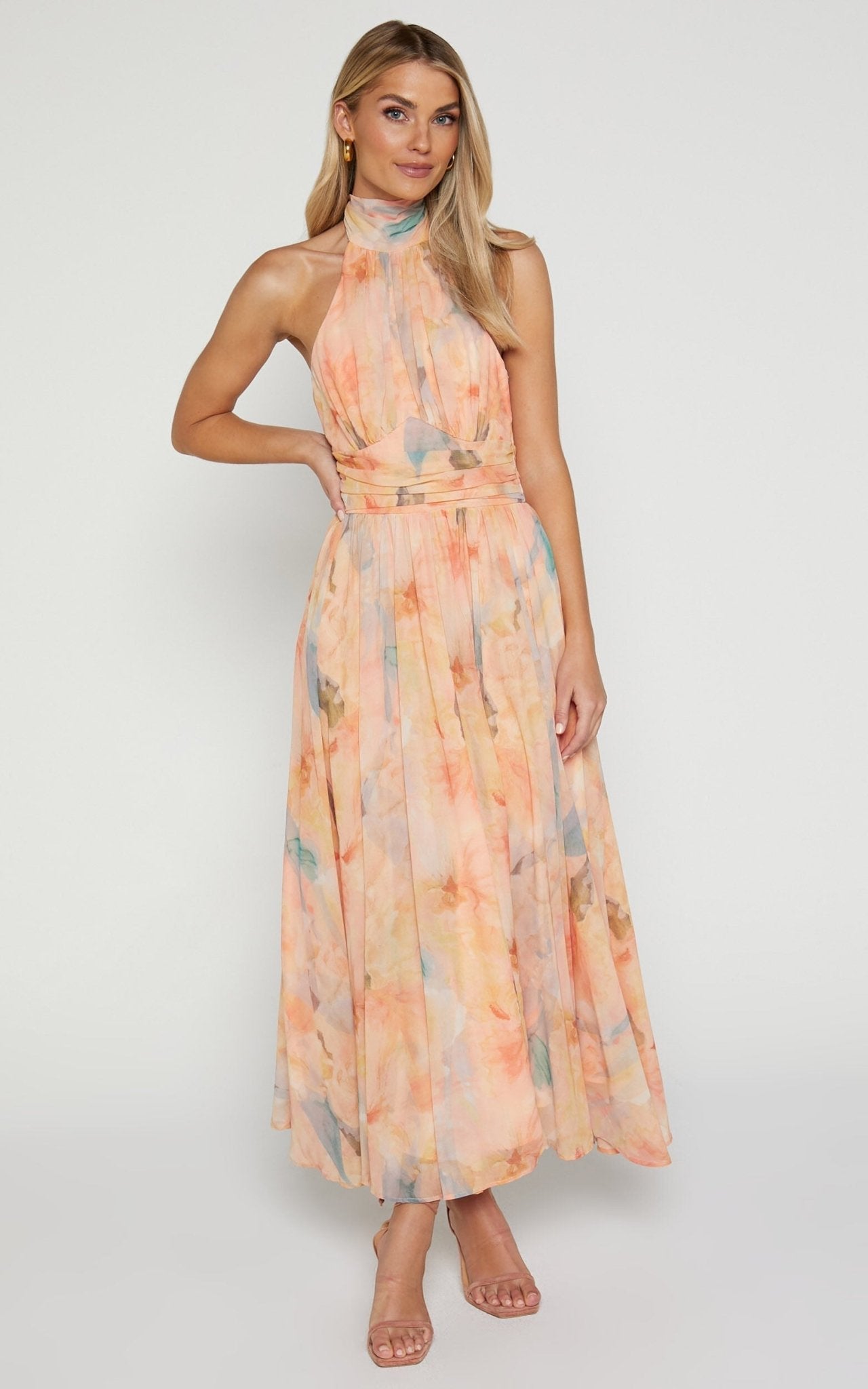 Antonella | Tyylikäs Halterneck-Maximekko