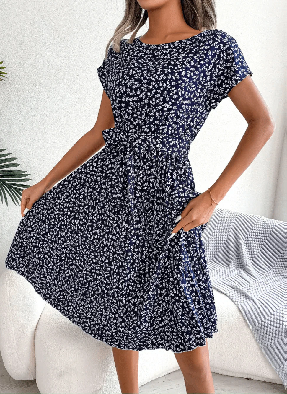 Lilienne | Tyylikäs Kesämekko
